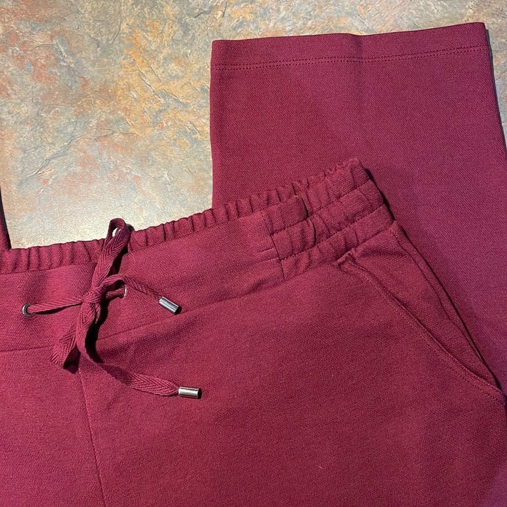 Time and Tru Lg (12-14) Burgundy Swear Pants with Pockets